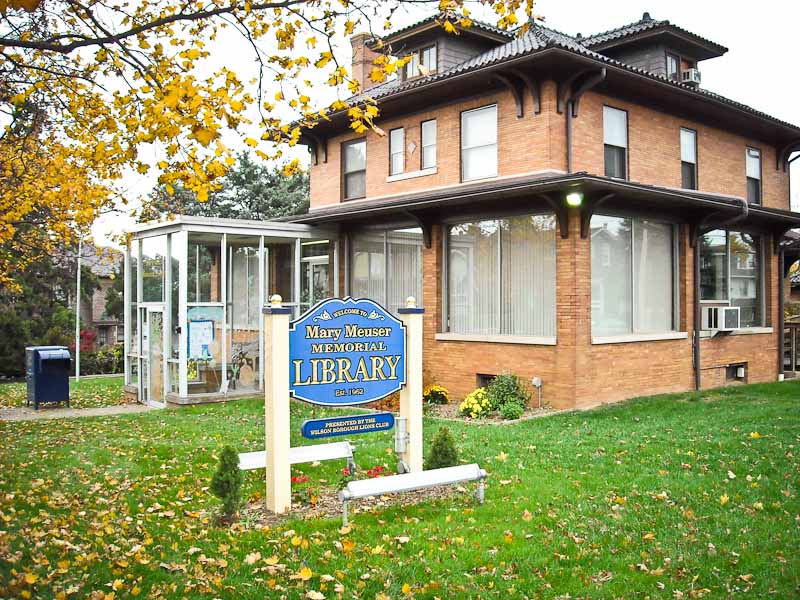 Mary Meuser Memorial Library logo